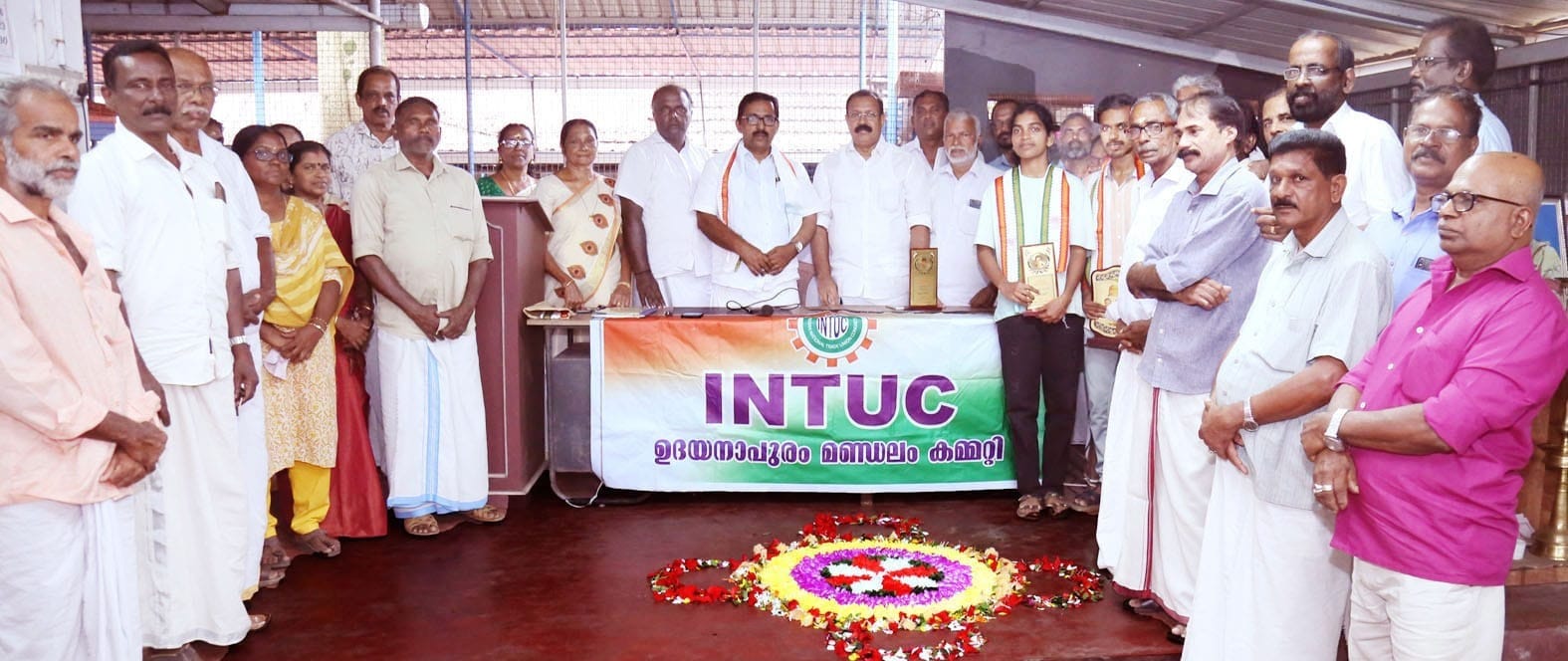പഞ്ചായത്ത് തെരഞ്ഞെടുപ്പില്‍ വിജയം കൊയ്യാന്‍ തൊഴിലാളികളുടെ കര്‍മ്മ സേന രൂപീകരിക്കും
