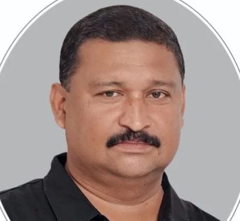 വാഹനാപകടത്തില്‍ പരിക്കേറ്റ് ചികിത്സയിലായിരുന്ന ഗൃഹനാഥന്‍ മരിച്ചു