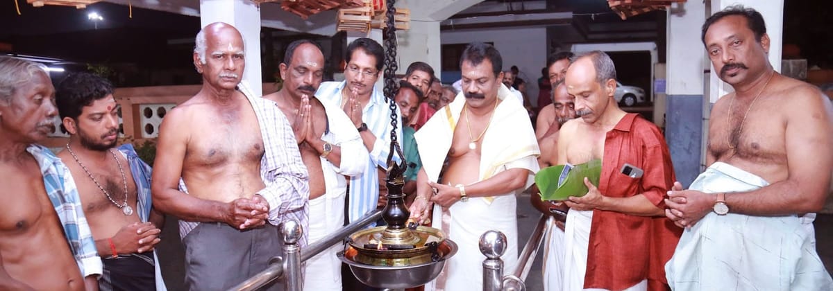 അഷ്ടമി ദിവസം ഉദയനാപുരത്തപ്പനും പരിവാരങ്ങള്‍ക്കും വരവേല്‍പ്പ് നല്‍കാന്‍ വടക്കേനടയില്‍ അഞ്ച് നില പന്തല്‍ നിര്‍മിക്കും