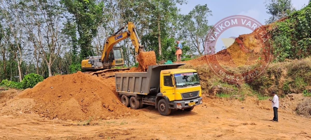 കൊട്ടതട്ടിമലയിലെ മണ്ണെടുപ്പിന് സ്‌റ്റോപ്പ് മെമ്മോ