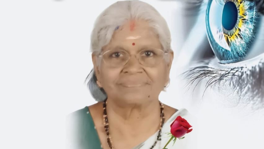 മരണത്തിലും മിഴിതുറന്ന് ടീച്ചറമ്മ