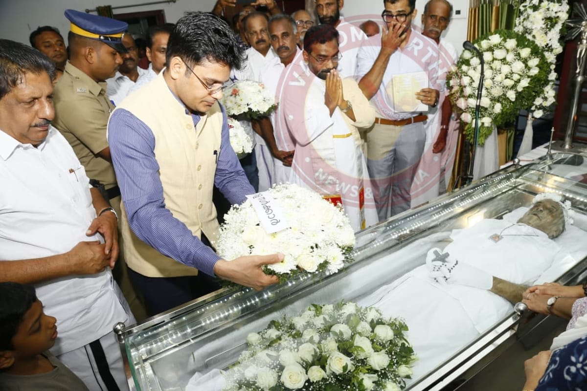 മുന്‍ എം.എല്‍.എ. പി.എം. മാത്യുവിന്റെ സംസ്‌ക്കാരം നടന്നു