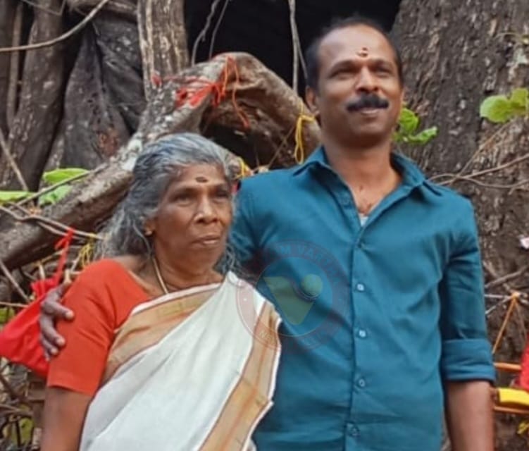 അമ്മയും മകനും തുങ്ങിമരിച്ചു