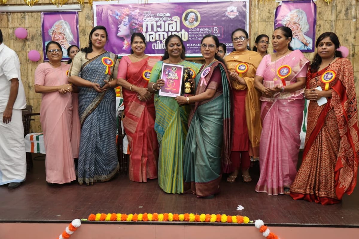 സാഹസിക നീന്തൽ താരം ഡോ. കുഞ്ഞമ്മ മാത്യൂസിന് നാരീപുരസ്ക്കാരം