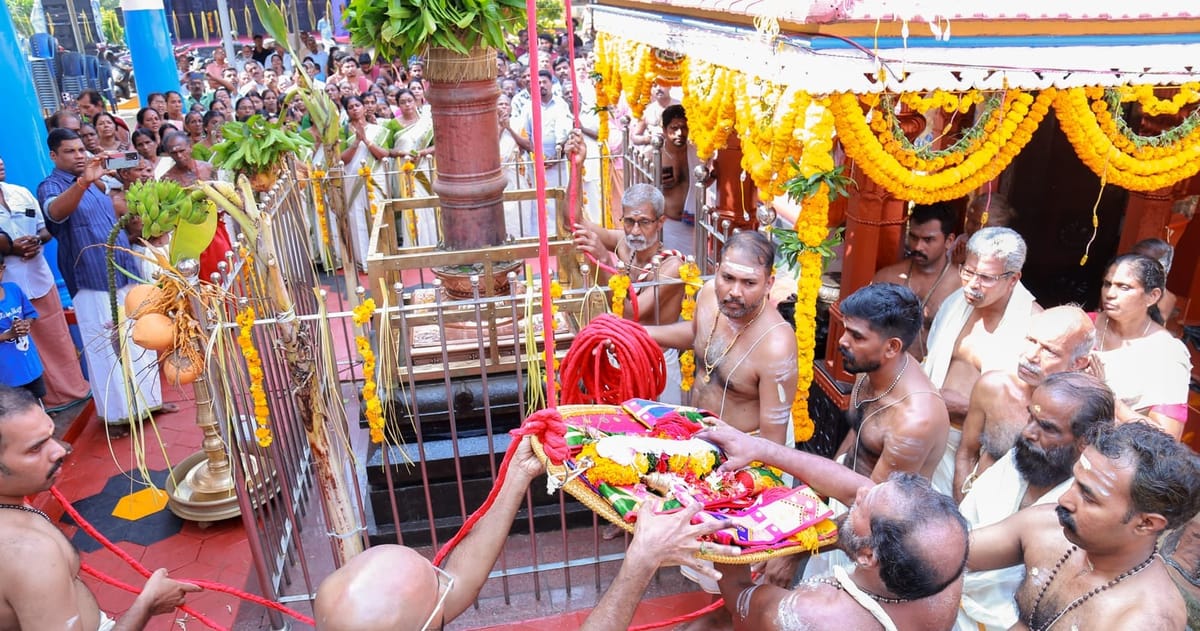 പോളശ്ശേരി ഭഗവതി ക്ഷേത്രത്തില്‍ മീനഭരണി ഉത്സവം കൊടിയേറി, ദേശതാലപ്പൊലി 20ന്