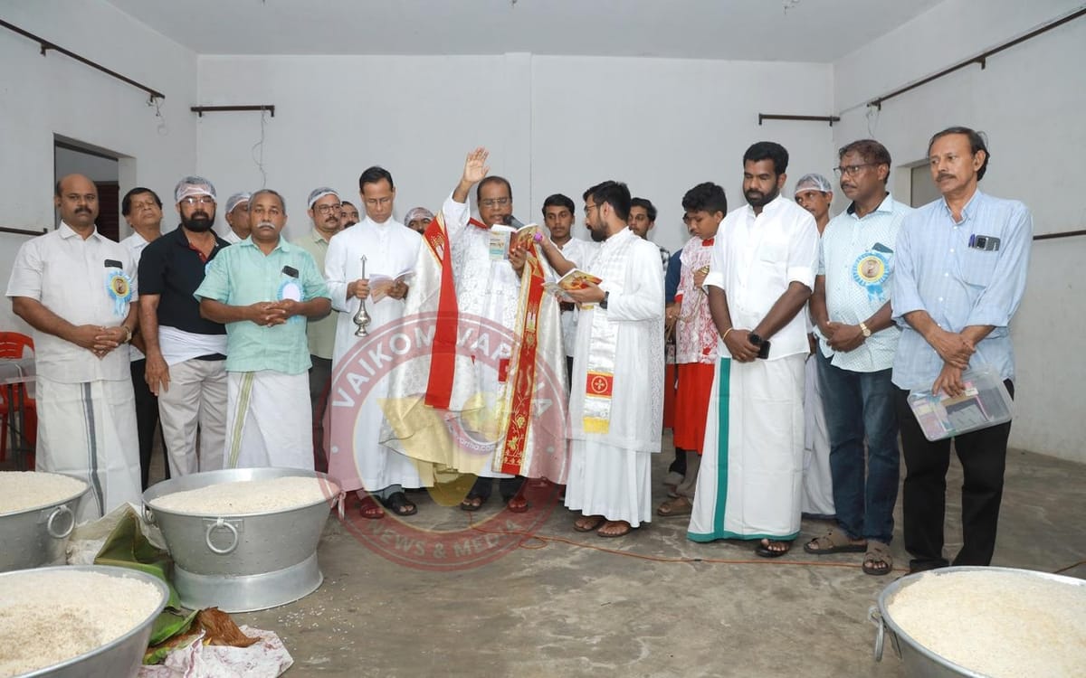 തലയോലപ്പറമ്പ് സെന്റ്‌ ജോർജ് പള്ളിയിൽ ഊട്ടു നേർച്ച നടത്തി