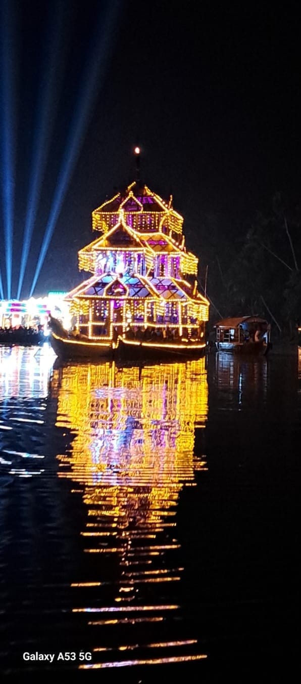 ഭക്തിനിർഭരമായി ആറ്റുവേല