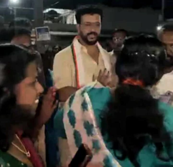 രമേഷ് പിഷാരടിയെ തടഞ്ഞ സംഭവം: ബി.ജെ.പി കൗൺസിലർക്കെതിരെ കേസ്