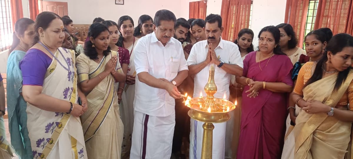 അധ്യാപകർ സാമൂഹിക മാറ്റത്തിൻ്റെ ചാലക ശക്തിയാകണം: അഡ്വ മോൻസ് ജോസഫ് എം.എൽ.എ