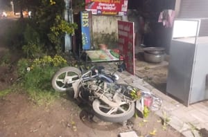 വെച്ചൂരിൽ ടോറസ് ലോറി ഇടിച്ച് ബൈക്ക് യാത്രികരായ ദമ്പതികൾക്ക് പരിക്ക്