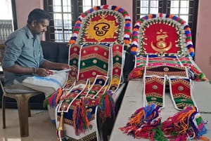 കൊടിക്കൂറകളൊരുങ്ങി: സമർപ്പണം 23ന്