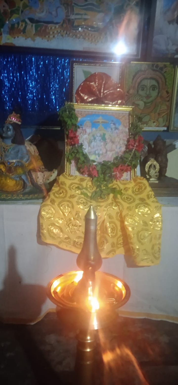 ചെമ്മനത്ത് ശ്രീകൃഷ്ണ സ്വാമി ക്ഷേത്രത്തിൽ നടന്ന രാമായണ പാരായണ സമർപ്പണം ഭക്തിസാന്ദ്രമായി