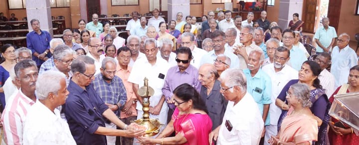 വയോജനങ്ങൾക്ക് കൂടുതൽ സംരക്ഷണവും നിയമ സഹായങ്ങളും ഉറപ്പാക്കാൻ സർക്കാർ നടപടി ഉണ്ടാകണം - പ്രൊഫ. കെ.എ. സരള