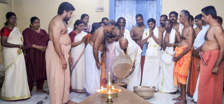 വണികവൈശ്യ സംഘത്തിന്റെ പ്രാതൽ വഴിപാട് നടത്തി