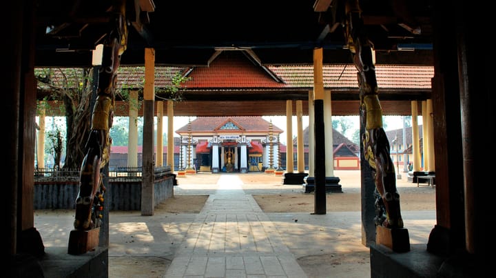 വൈക്കം മഹാദേവ ക്ഷേത്രം.
