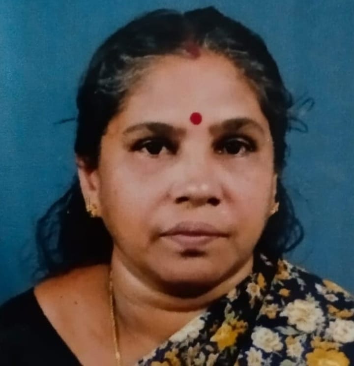 ഓമന (74)