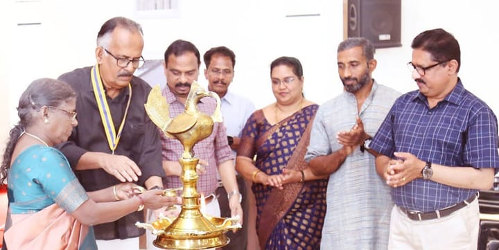 ലേക് സിറ്റി-റോട്ടറി കമ്മ്യൂണിറ്റി കോര്‍പ്‌സ് ഉദ്ഘാടനവും ഓണകിറ്റ് വിതരണവും നടത്തി