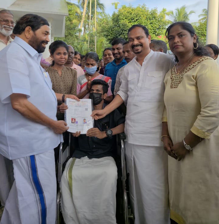 മനസ്സോടിത്തിരി മണ്ണ്: വിഷ്ണുവിന് വീടൊരുങ്ങും