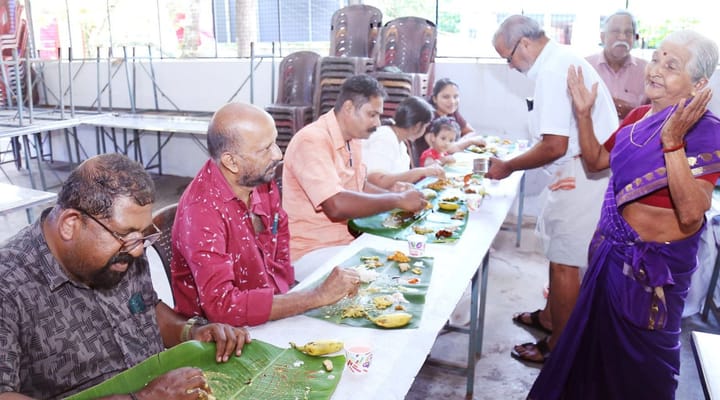 തിരുപ്പതി വയോമിത്രം വാര്‍ഷികവും ഓണാഘോഷവും നടത്തി