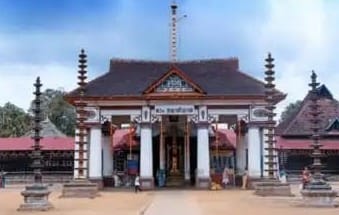 വൈക്കം മഹാദേവ ക്ഷേത്രത്തിലെ സ്ട്രോങ്ങ് റും തുറന്ന് പരിശോധന നടത്തണം