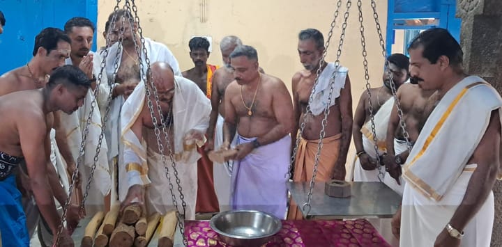 പുള്ളി സന്ധ്യവേല സമാപിച്ചു: ഇനി മുഖ സന്ധ്യവേലകൾ