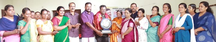 സംസ്ഥാന അവാര്‍ഡ് ജേതാവ് വൈക്കം ഭാസിക്ക് സി.ഡി.എസ്സിന്റെ ആദരവ്