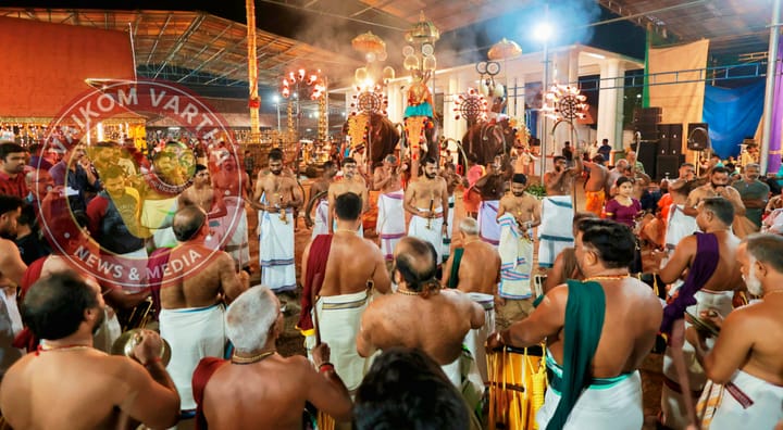 മേളവിസ്മയം തീർത്ത് ക്ഷേത്രവാദ്യ കലാചക്രവർത്തി