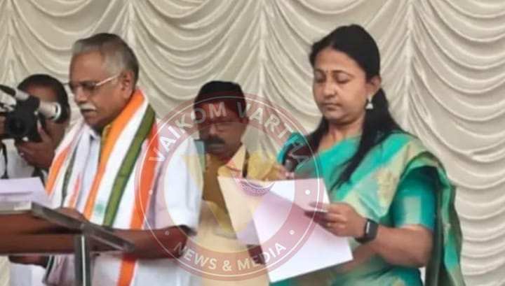 ജനപ്രതിനിധികള്‍ സത്യപ്രതിജ്ഞ ചെയ്തു