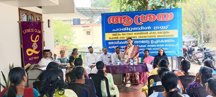 ആശ്രയയിൽ ഡയാലിസിസ് കിറ്റ് വിതരണവും ചികിത്സാ ധനസഹായവും നൽകി