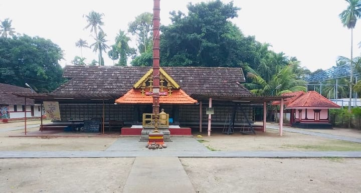 മൂത്തേടത്തുകാവ് ഭഗവതി ക്ഷേത്രത്തില്‍ വിഷുഉത്സവം; നാളെ തുടങ്ങും